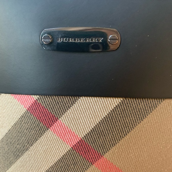 Burberry rain boots - Picture 4 of 6